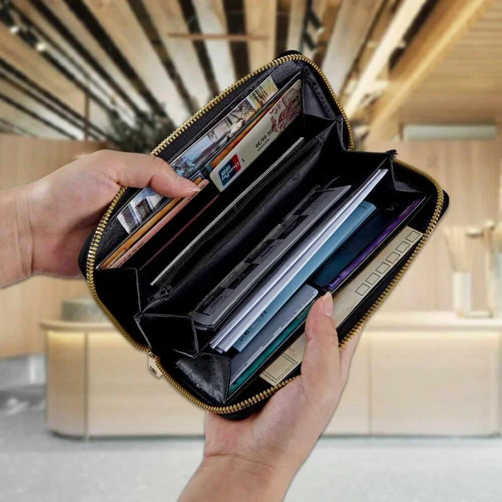 Leather RFID Wallet for Women with Removable Wristlet Large Capacity Travel Purs